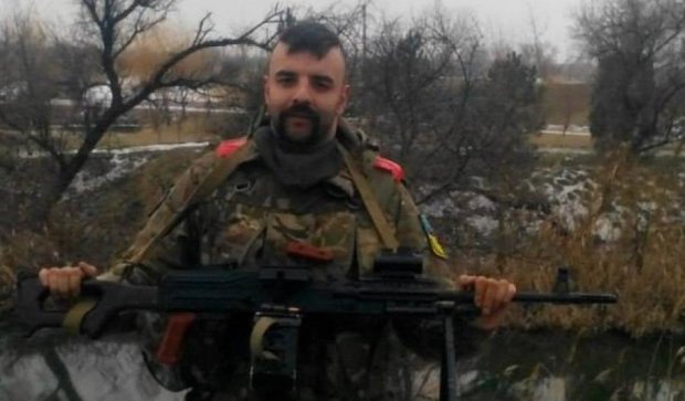 На благотворительном аукционе "продают" украинского солдата (фото)