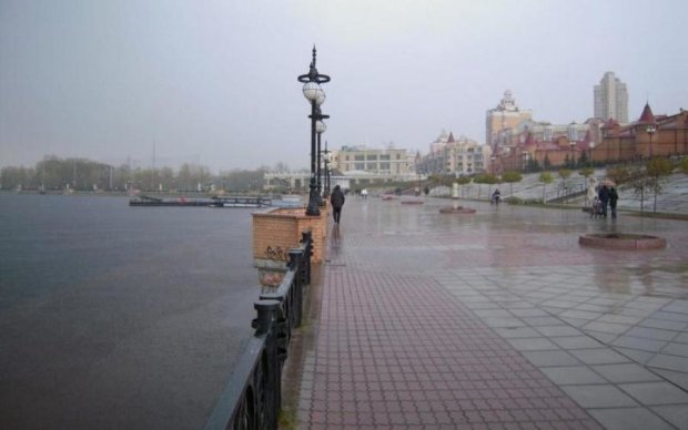 Погода на 6 липня: стихія затисне українців з двох боків