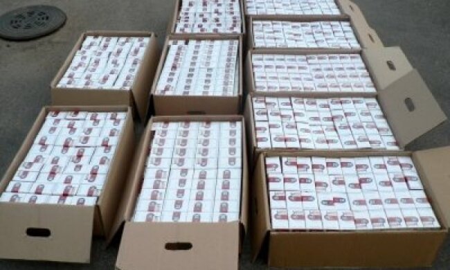 Правоохранители изъяли 674 тыс. пачек контрабандных сигарет 