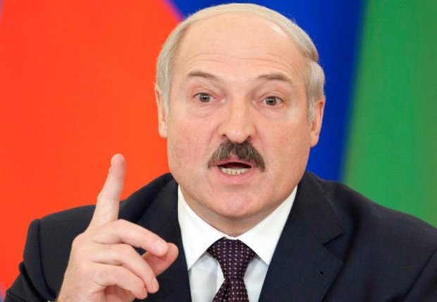 "Теперь не я главный диктатор, есть большее зло" - Лукашенко
