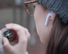 Apple всунет вам в уши золотые слитки