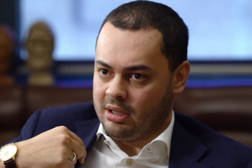 Сеяр Куршутов