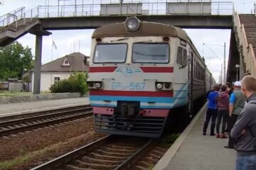 електричка, скріншот з відео