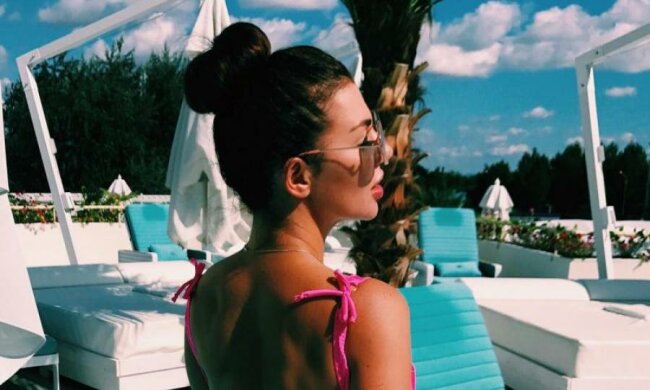 Седокова оседлала безголового крылатого коня