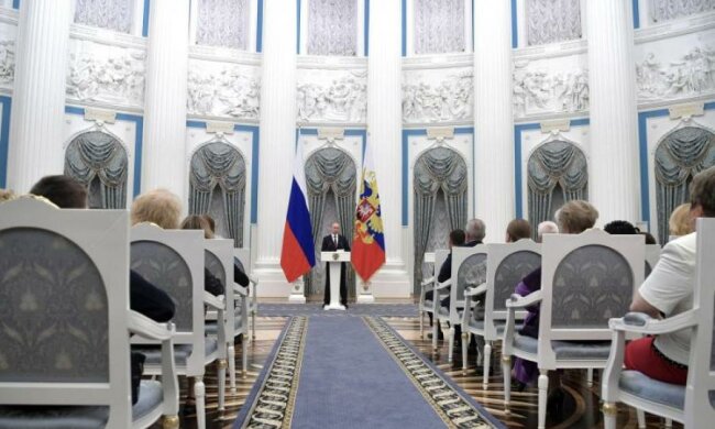 Деньги есть, но не дам: Путин о бюджете оккупированного Севастополя