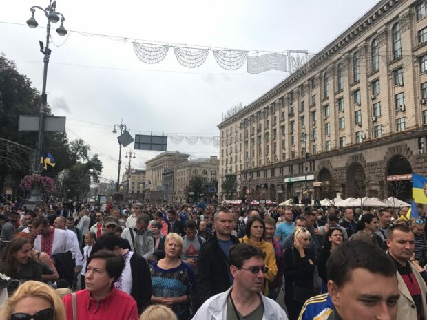 Киевлянам раздадут деньги на День Независимости: кому готовить кошельки