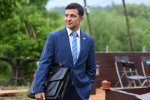 Зеленский может сняться с выборов из-за другого кандидата, - эксперт