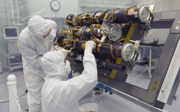 Космічні масштаби: інженер NASA зібрав незвичайну "зброю"
