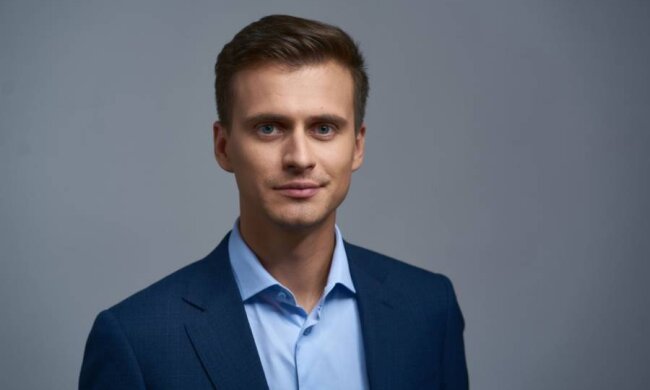 Александр Скичко