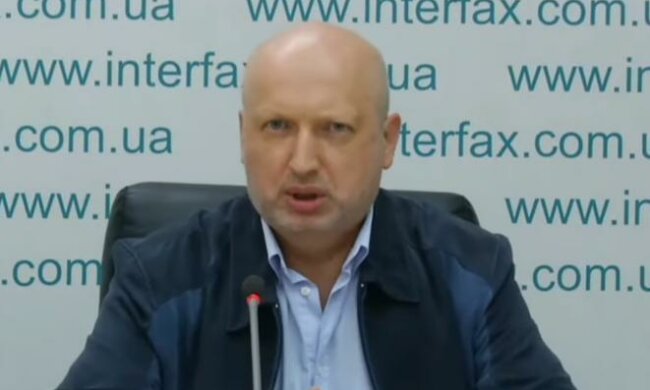 Не только Жвания, но и Кучма, и еще целый ряд людей обвиняют Турчинова в сдаче Крыма в 2014 году, - эксперт