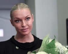 Волочкова рассказала, почему российских артистов не пускают в США