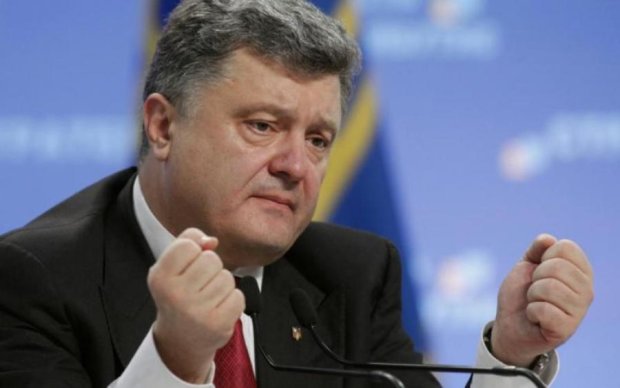 Український журналіст зірвав з політиків "безвізові медалі"