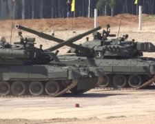 Солдати-лихачі показали дріфт на танках: відео