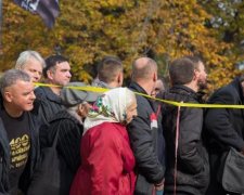 Головне за ніч: скасування пенсій та нестача місць у вишах