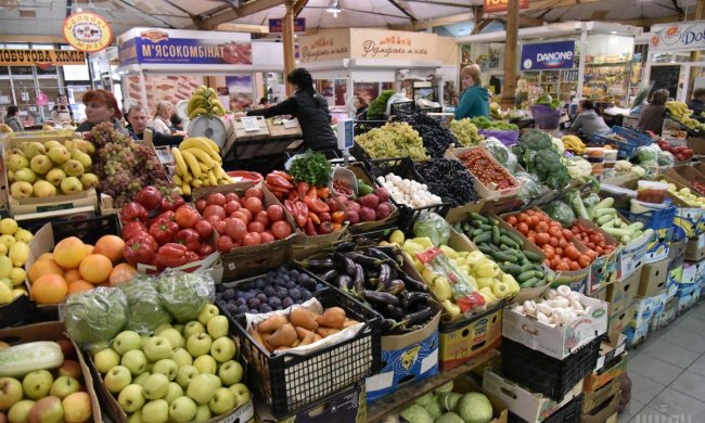 Хтось їсть капусту, хтось косить капусту: як змінилося меню українців за 5 років