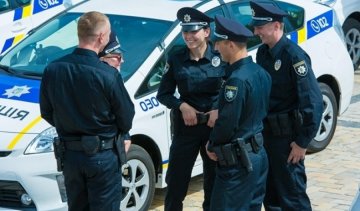 За неправильне паркування водій поплатився іномаркою (відео)