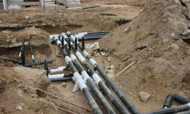 У Харкові фірма із сумнівною репутацією збудує водогін