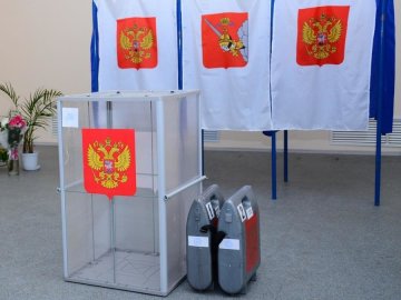Россиян призвали ответить на выборы саботажем 
