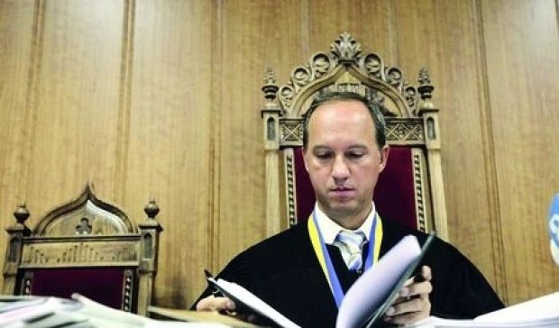Украинцы считают суды  наиболее коррумпированными