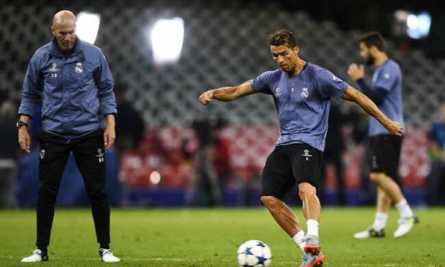 Фінал Ліги чемпіонів: Фото відкритого тренування Реала