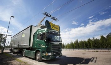 Два кілометри електродороги відкрили у Швеції