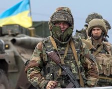 Російські окупанти перекинули до Іловайська п'ять танків
