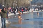 Крещение, кадр из видео