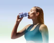 Майбутнє біохакінгу: напій NAD4Me як щоденний ритуал для клітинного здоров'я