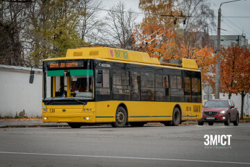 Тролейбус у Полтаві