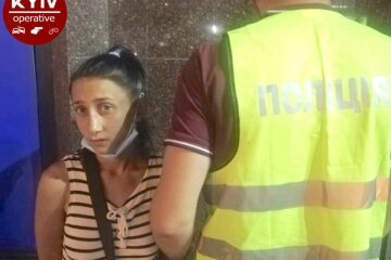 У Києві банду "золотих ручок" спіймали на гарячому, очевидці киплять: "Все одно їх не садять"