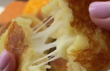 Картофельные сырники, кадр из видео