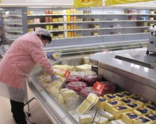 Известный супермаркет торгует роллами с мышатиной