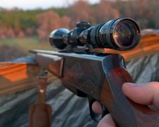 Вооруженный депутат открыл сезон охоты. Но не на животных