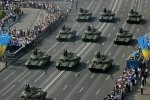 Военный парад в столице - демонстрация сил политических элит