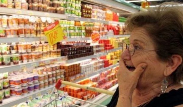  В Крыму в ожидании блокады подняли цены на продукты 