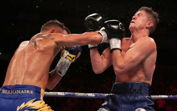 Ломаченко - Кэмпбелл: видео и лучшие кадры чемпионского супербоя