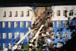 Під завалами казарми в Омську загинуло вже 18 осіб (фото, відео)