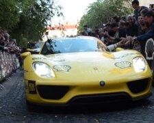 Ралли Gumball 3000. Фото скриншот из Youtube