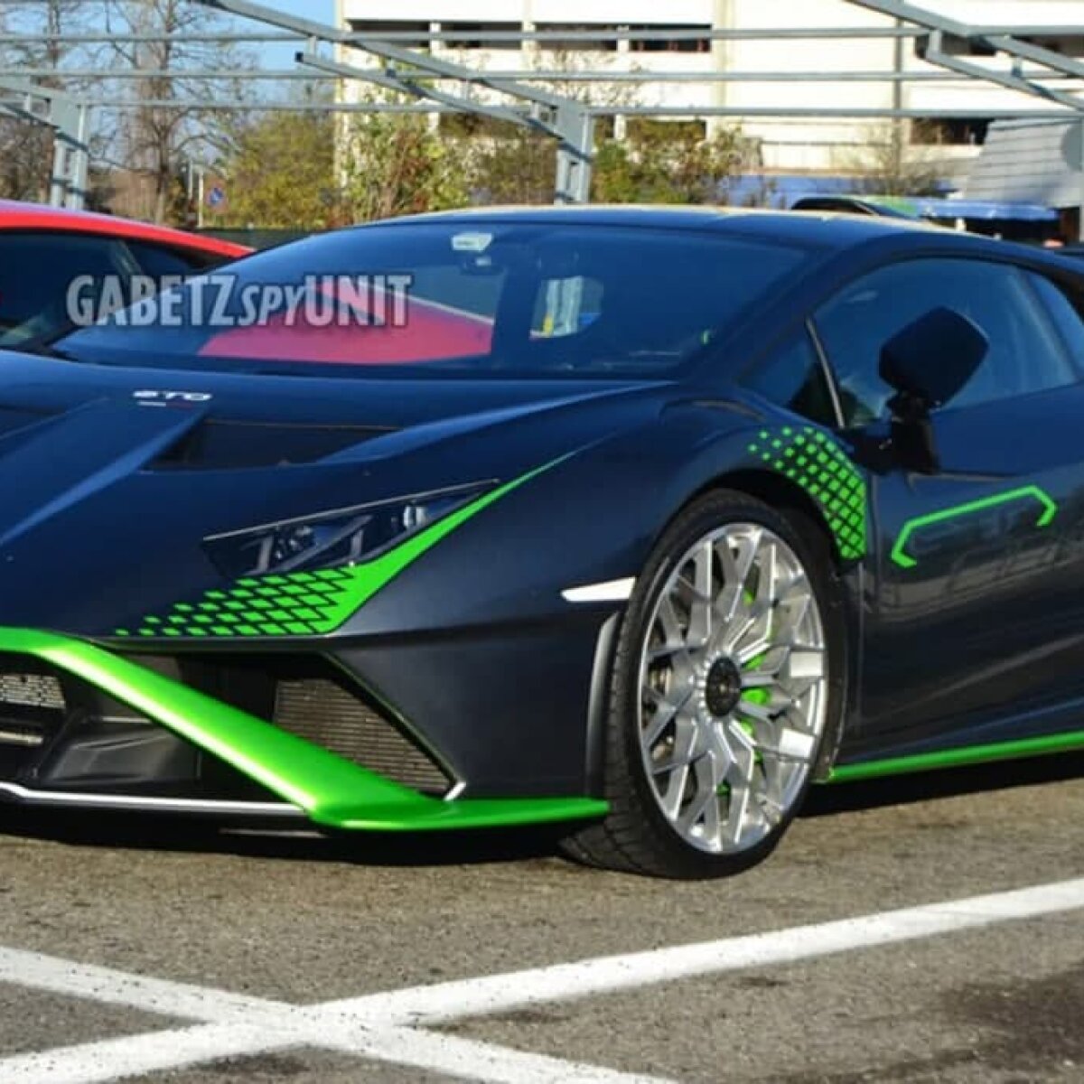 Самая быстрая Lamborghini Huracan STO 2021 в мире попала на камеру без  камуфляжа, фото - ЗНАЙ ЮА