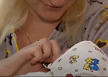 Скрін, відео YouTube Пологовий будинок
