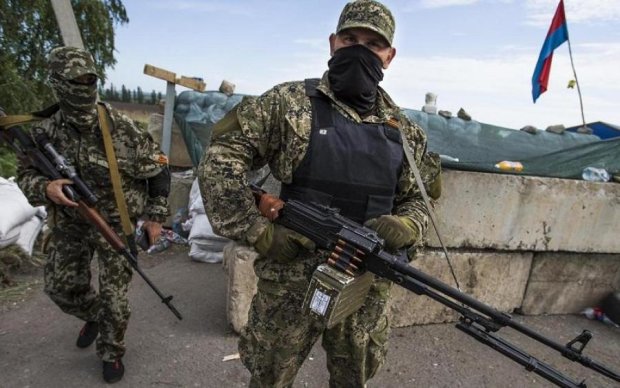 Боевики "ЛНР" устроили охоту на молодых украинцев