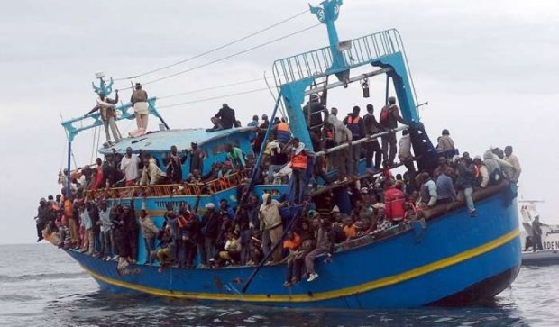 Біля Лівії затонули два судна з 500 мігрантами 
