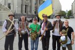 Франківчани другий день ловлять Зеленського, налаштовані рішуче: "Гуцули не здаються!"