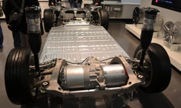 Tesla работает над двигателем с миллионным пробегом (видео)