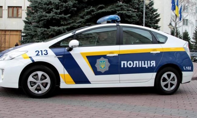 У Франківську здичавілий депутат кидався на людей і згадував чиюсь матір