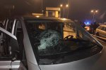 Весь асфальт в крові: на найпопулярнішій трасі України відкрили стрілянину, до копів залишилося чимало питань