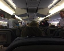 United Airlines почала користуватися успіхом у скорпіонів
