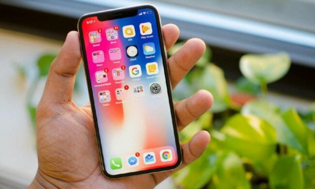 Apple порадив фанатам не звикати до дизайну iPhone