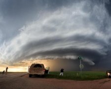 Серія потужних стихій звалилася на США: моторошні кадри