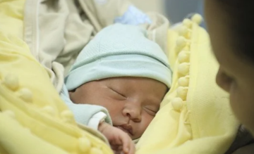 Новорожденная девочка / © Jam Press